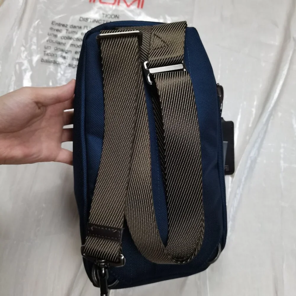 Tumi sling bag